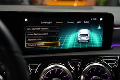 MERCEDES-BENZ A 250e AMG*AMBIENTE*CAM*LED*NAVI*BUSINESS-PAKET*