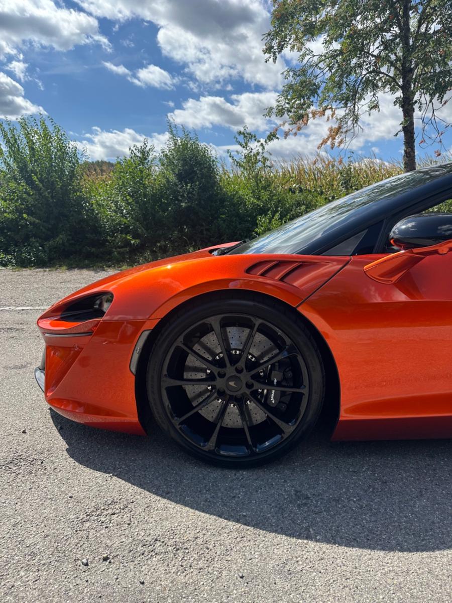 McLaren Artura - MY 25 - 3 Jahre Garantie - NEU Zustand