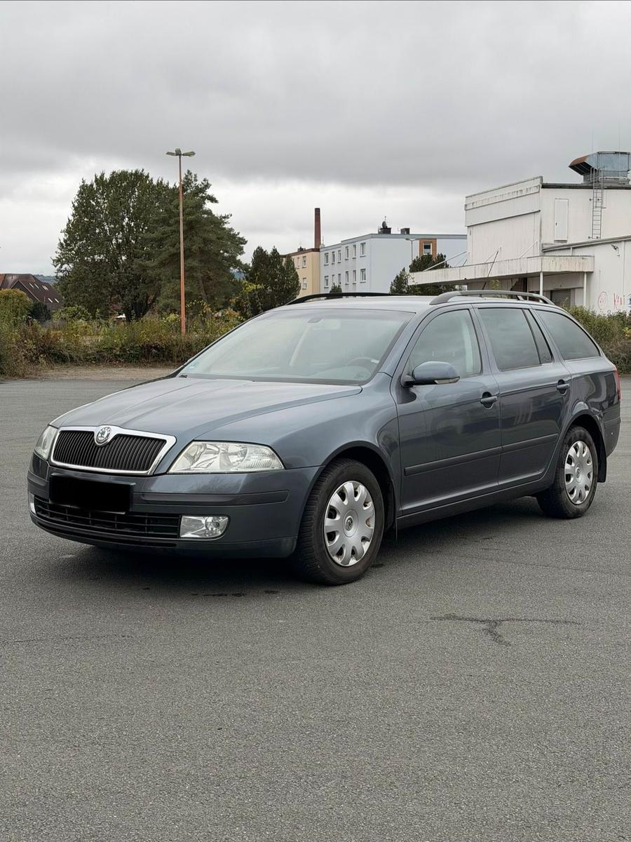 Skoda Octavia 2006 — interior
