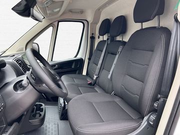 Fotografie 13 des Opel Movano Kasten L2H2 Kamera AHK Allwetter Schwings