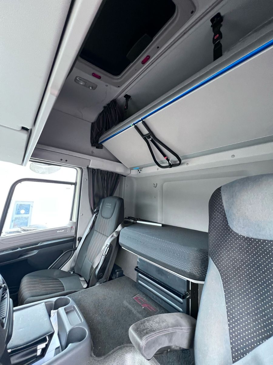 Fahrzeugabbildung DAF CF 450 FT SC, Intarder