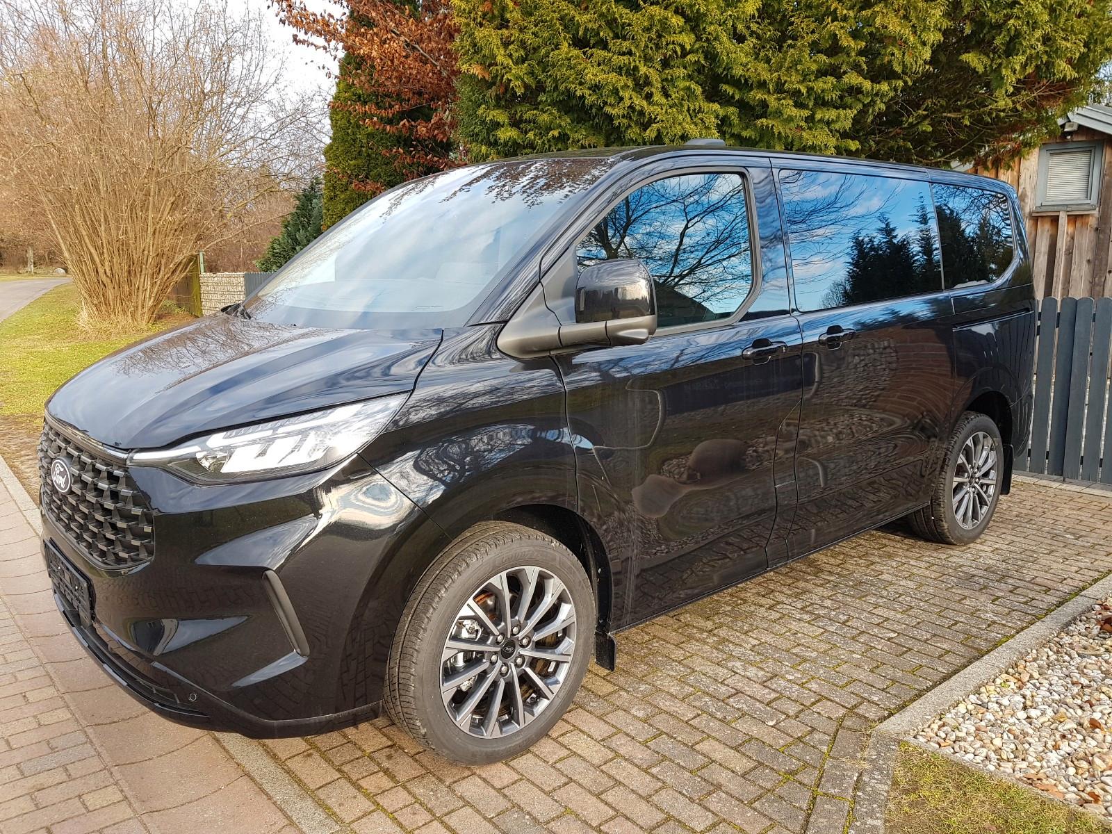 Ford Tourneo Custom 2.0 EB L1 Titanium X AHK+ BOSound