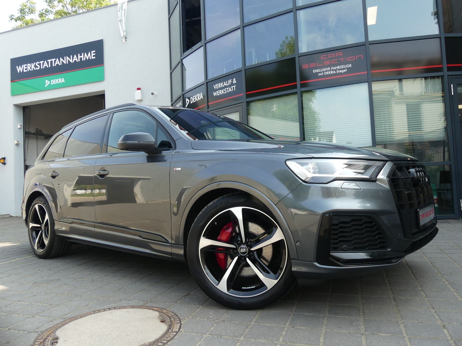 Audi Q7 55 TFSI quattro S line 7SITZE AHK STHZ NACHTS foto 1