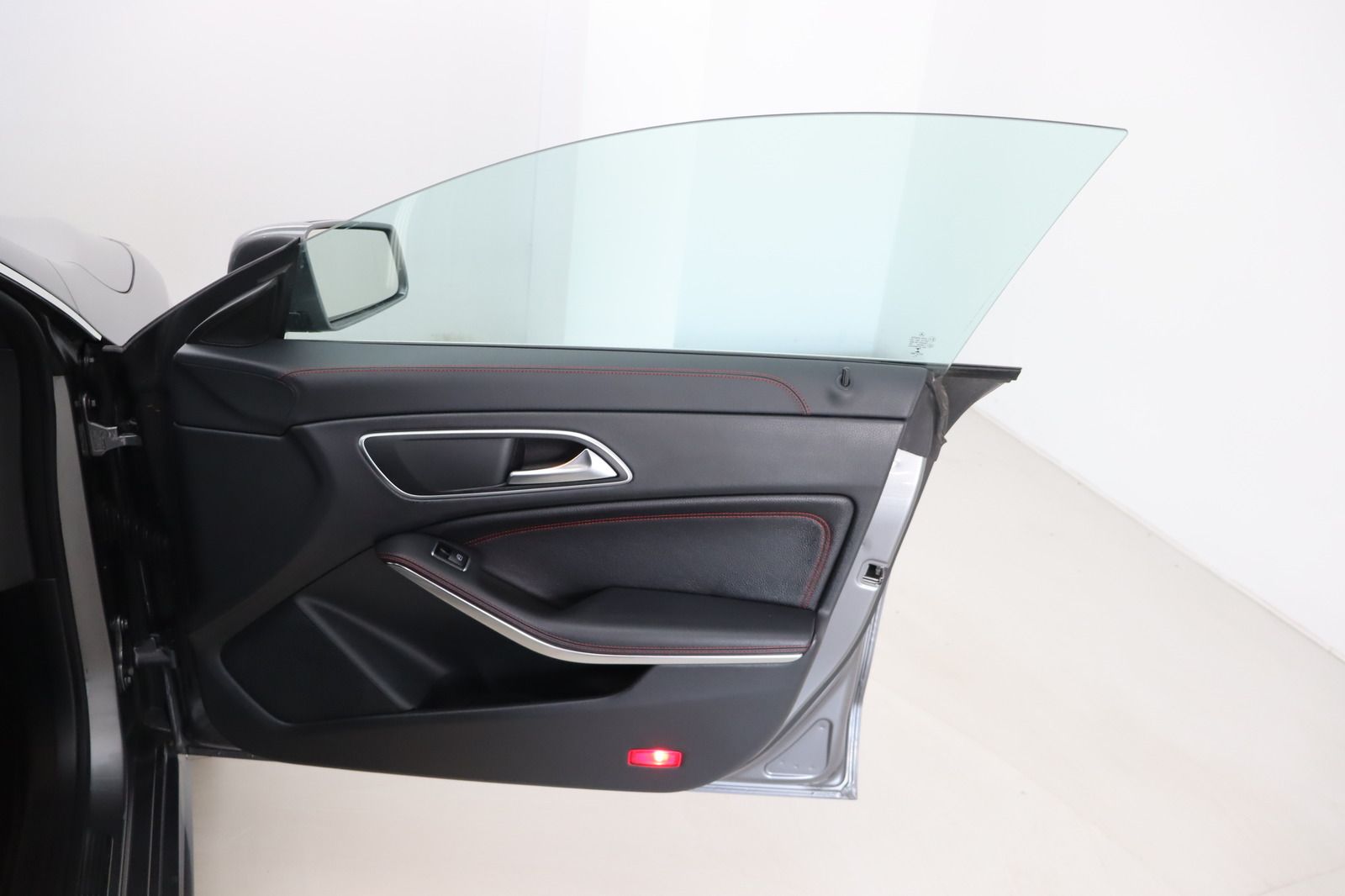 Fahrzeugabbildung Mercedes-Benz CLA 250 Shooting Brake Sport 4Matic
