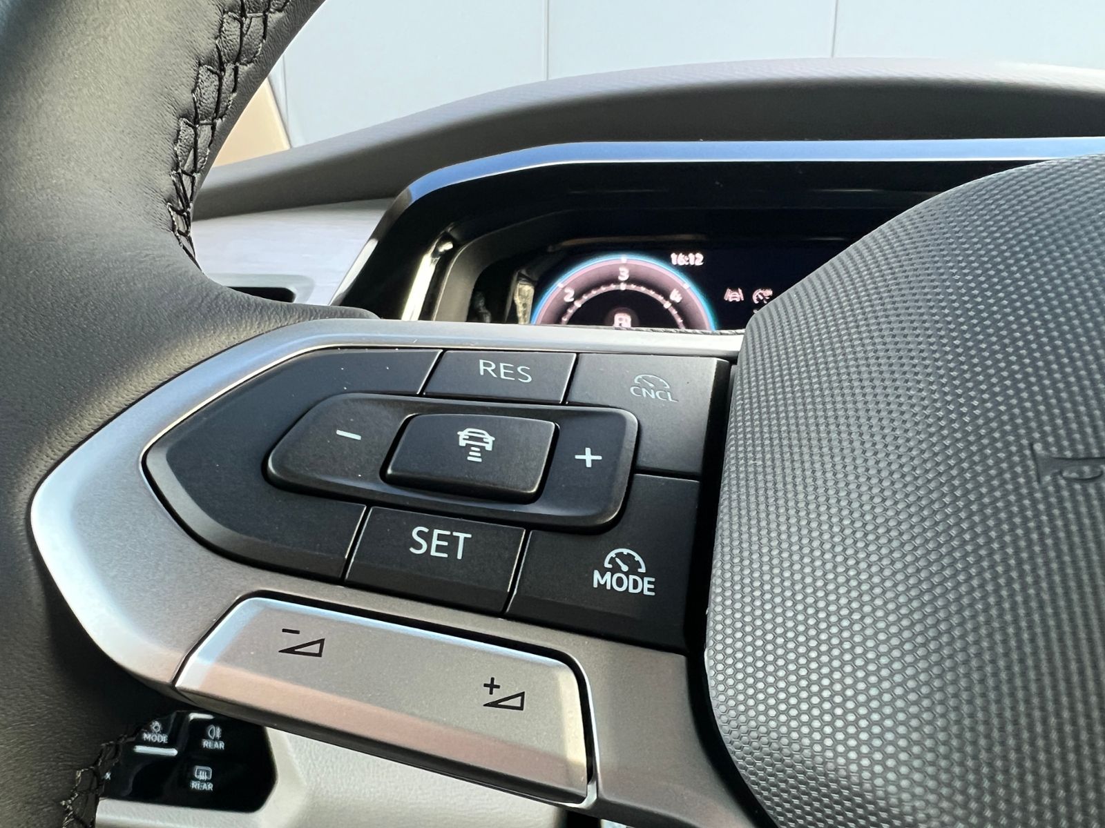 Fahrzeugabbildung Volkswagen California Ocean 2.0 TDI DSG *AHK, IQ.Light, Mar