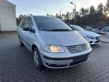 Volkswagen Sharan 1.9 TDI Cruise AHK*RFK*7SITZER - gebrauchte VW Sharan aus dem Jahr 2003