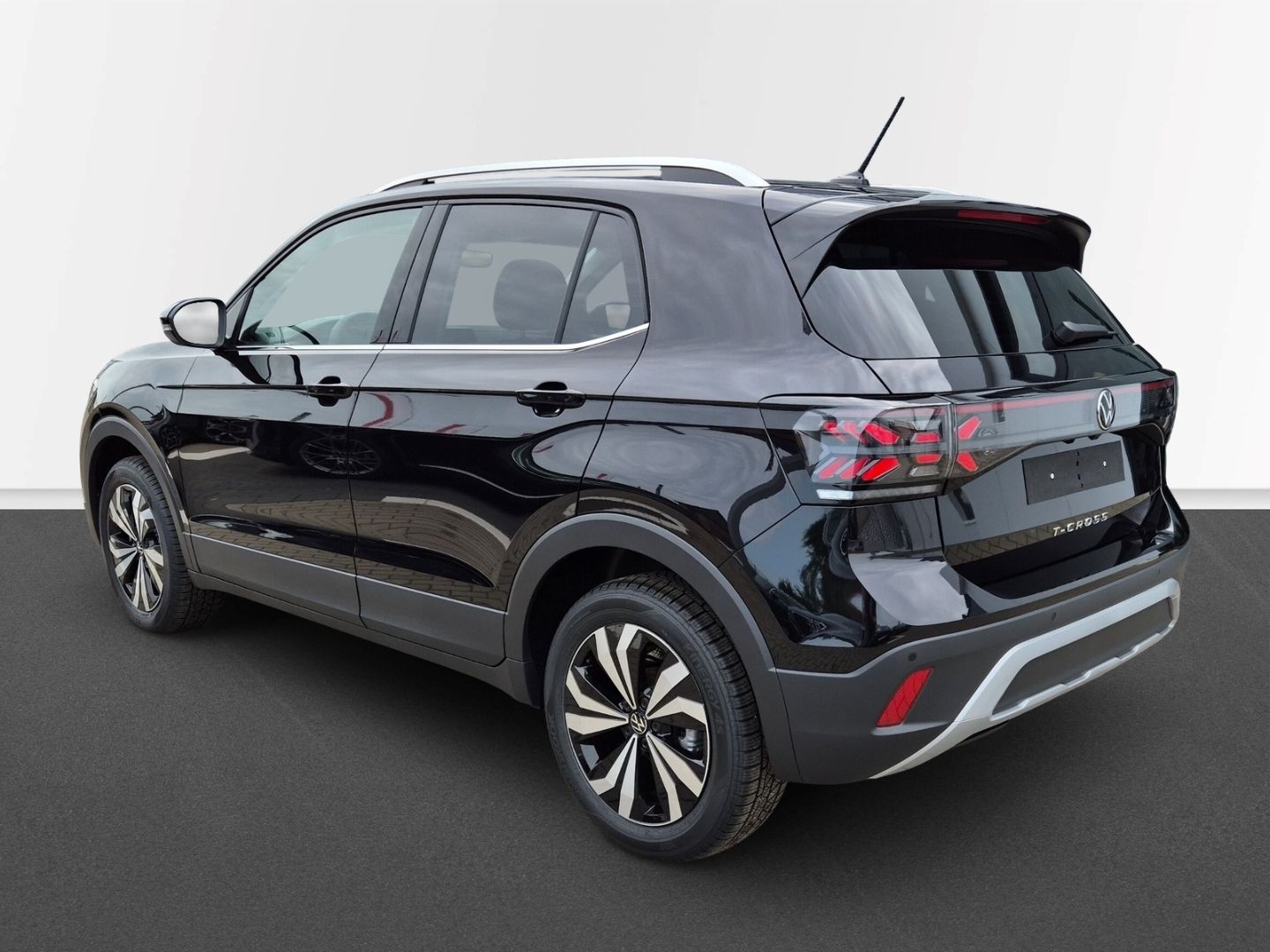Volkswagen T-Cross 1.0 l TSI DSG Style AHK Navi Cam IQ.Driv foto 2