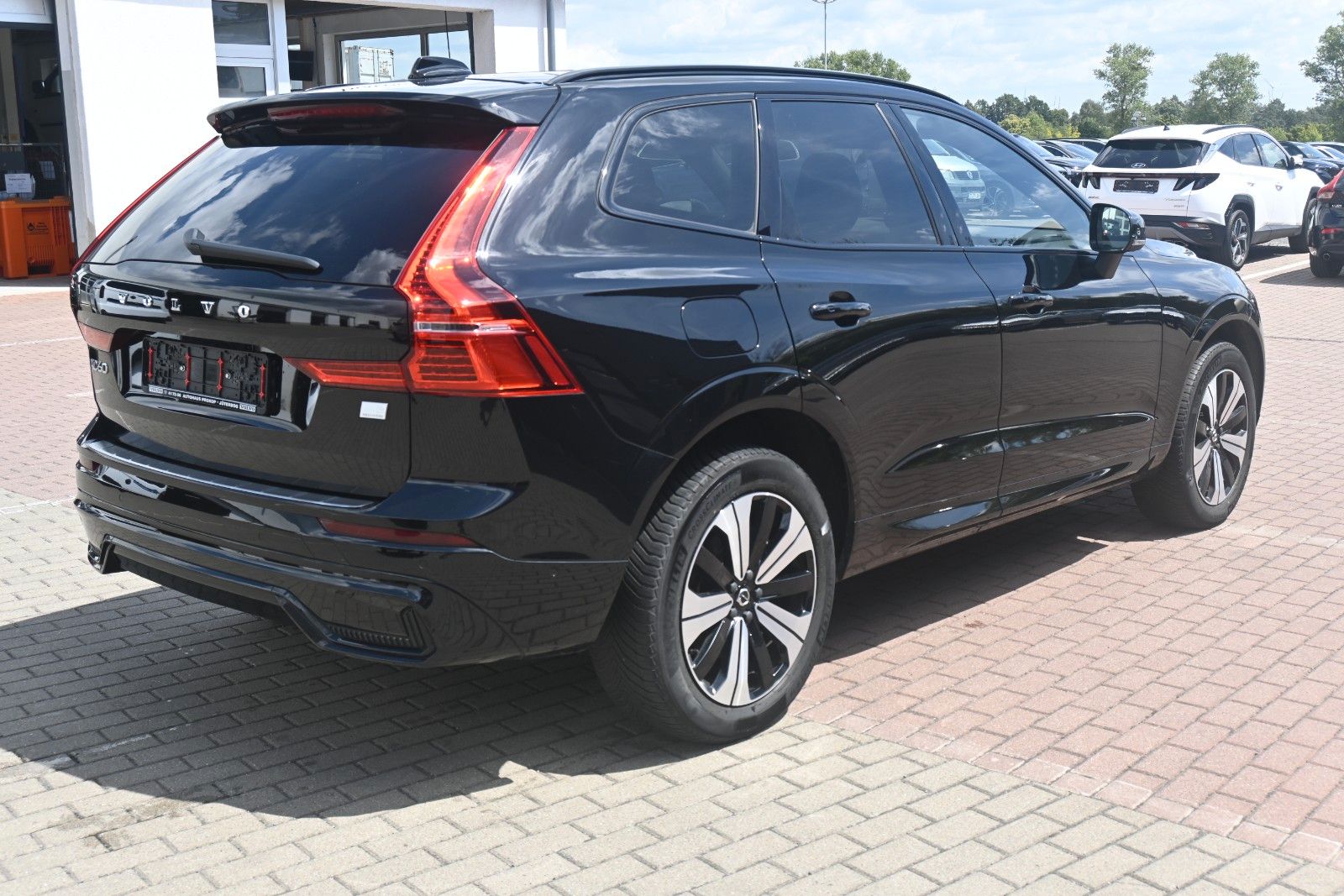 Fahrzeugabbildung Volvo XC60 T6 AWD Recharge Plus Dark*360°*ACC*AHK