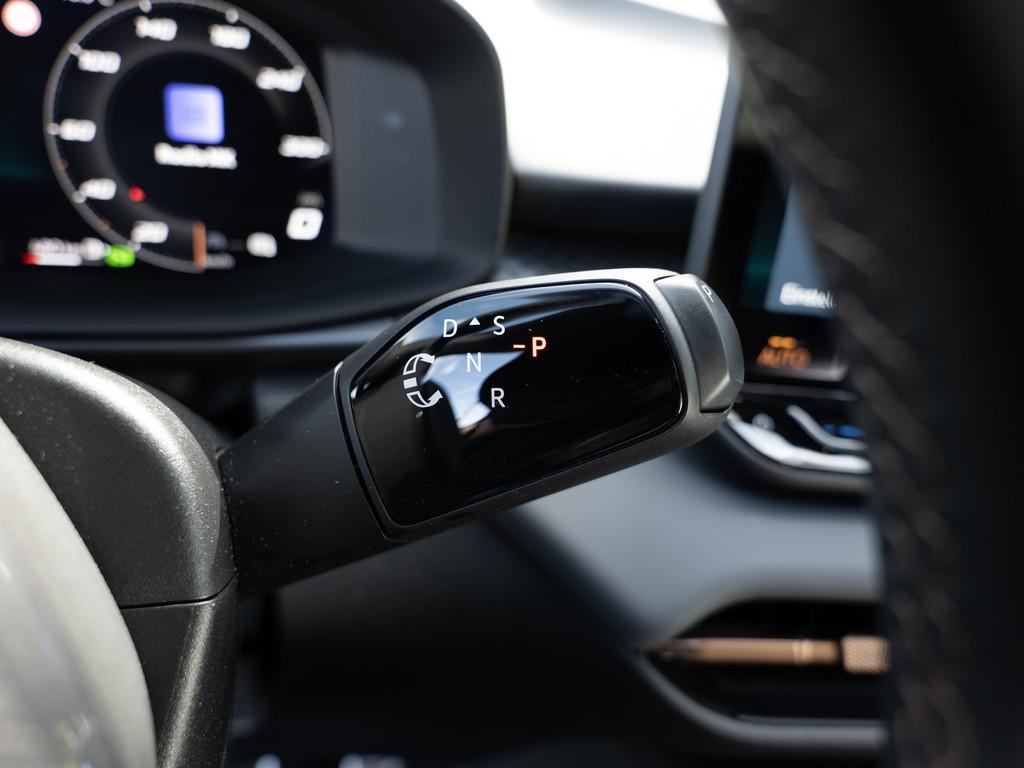 Cupra Terramar 2.0 TSI VZ 4Drive PANO HUD 360° LED ACC