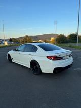 BMW M550i - G30 - TÜV Neu - BMW Garantie - BMW M550 von privat