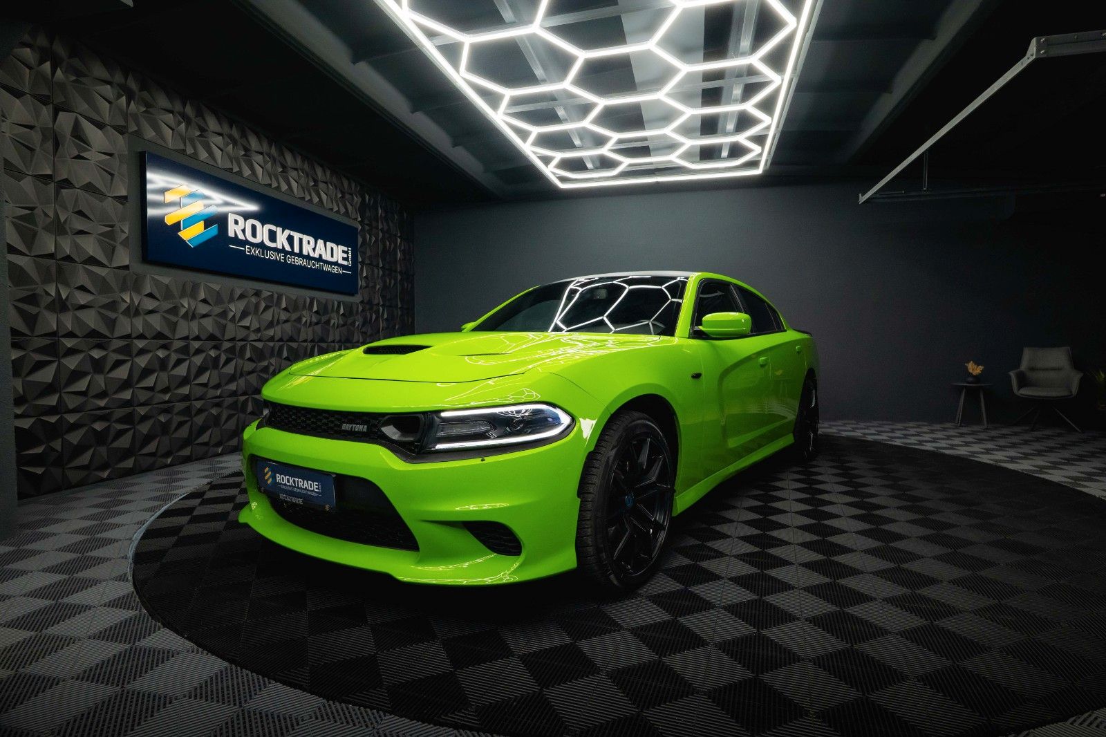 Fahrzeugabbildung Dodge Charger 5.7 V8 HEMI R/T DAYTONA Performance