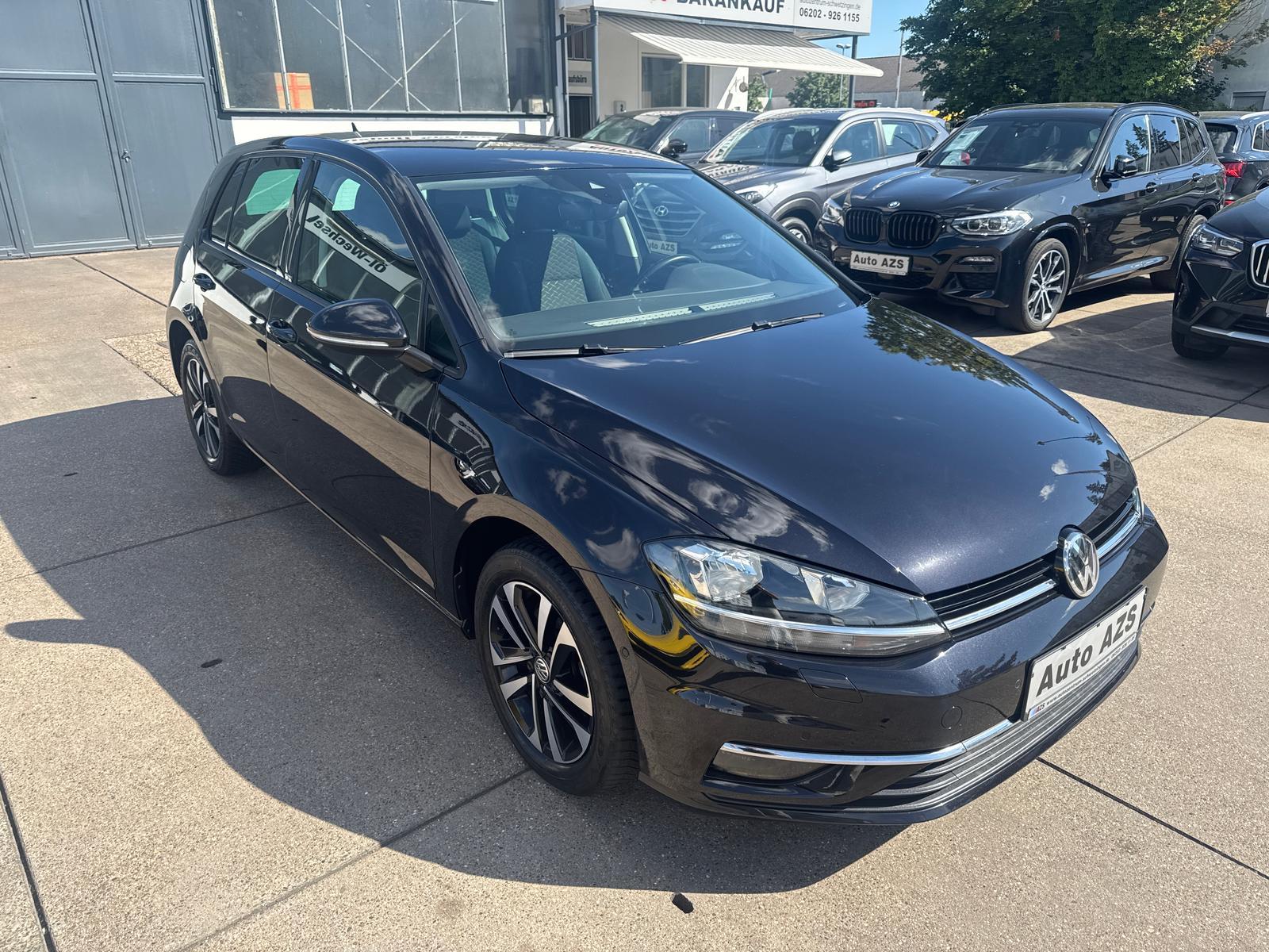 Volkswagen Golf IQ. Drive CARPLAY/LED/SHZ/ACC/STANDHEIZUNG