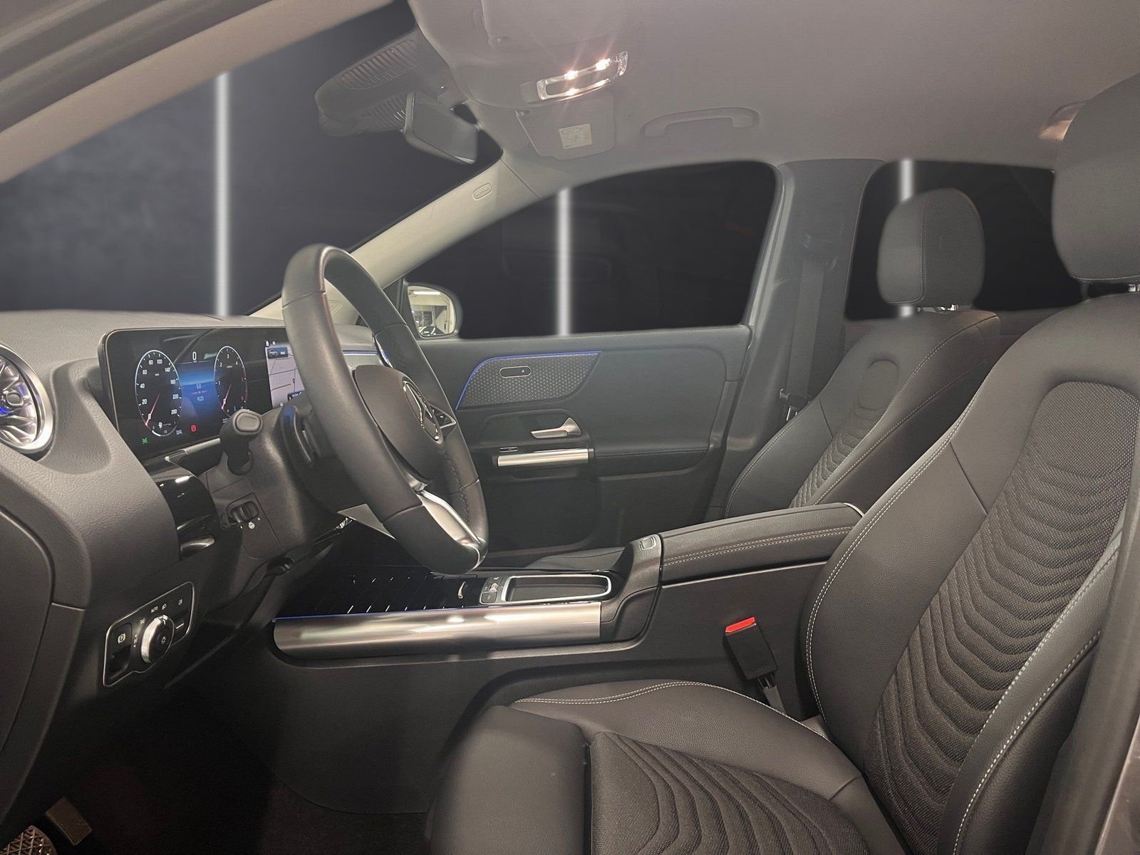 Fahrzeugabbildung Mercedes-Benz GLA 220 d 4M Progressive*360*Totwink*Night*MBUX*