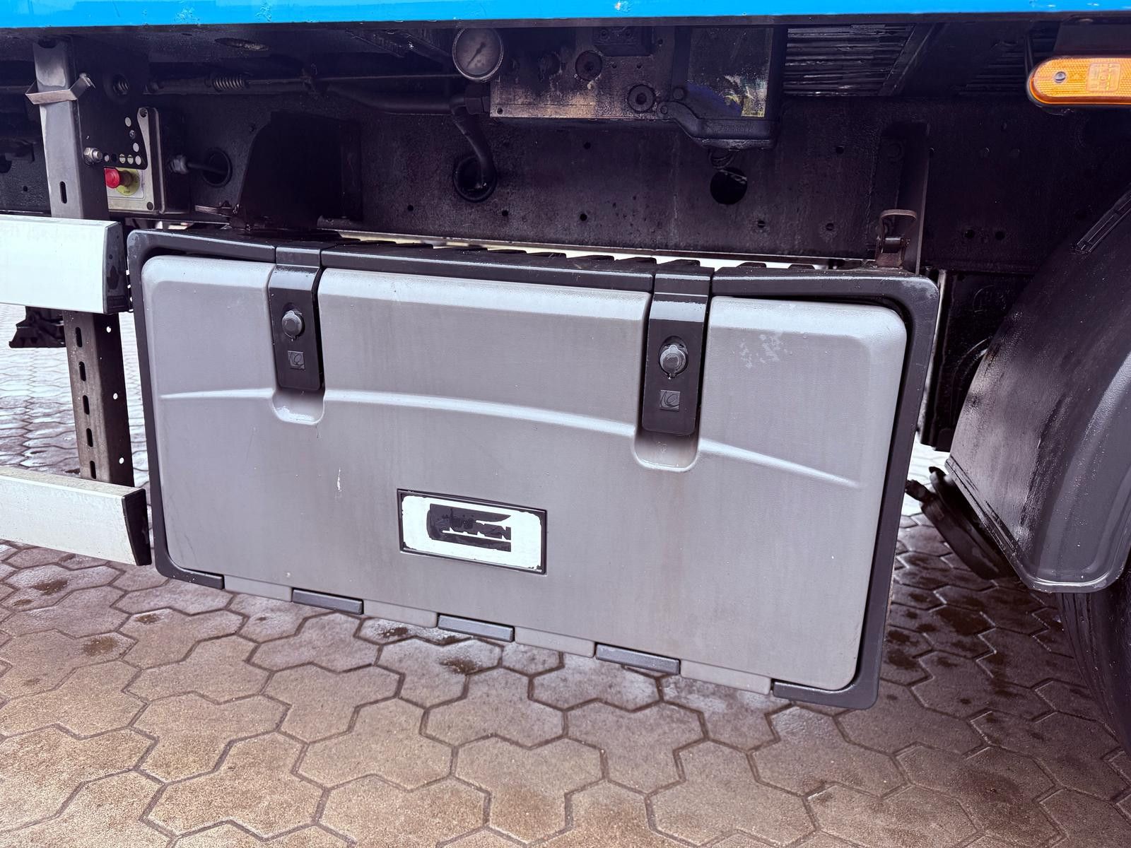 Fahrzeugabbildung Knapen K100 Schubboden 92m³  elektr. Verdeck 10mm Boden