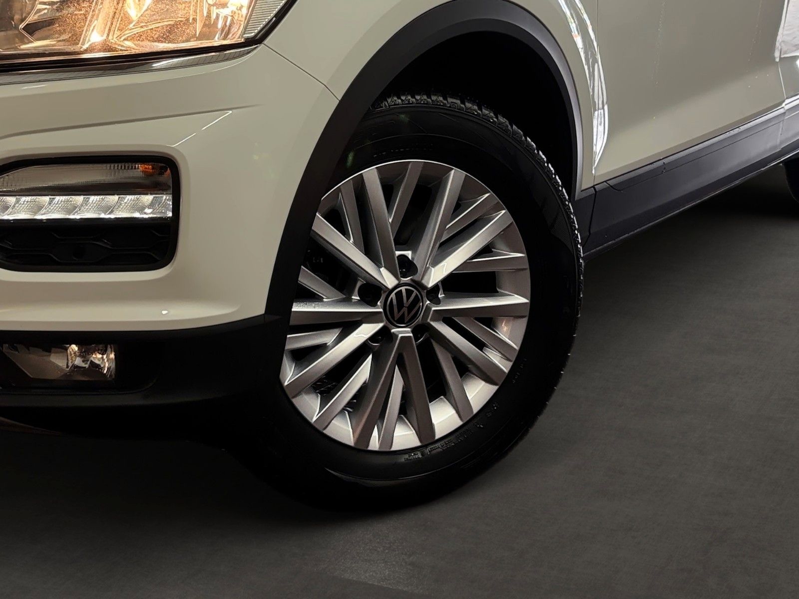 Fahrzeugabbildung Volkswagen T-Roc Style