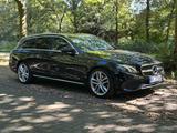 Mercedes-Benz E220d - Mercedes-Benz 220 in Hamburg
