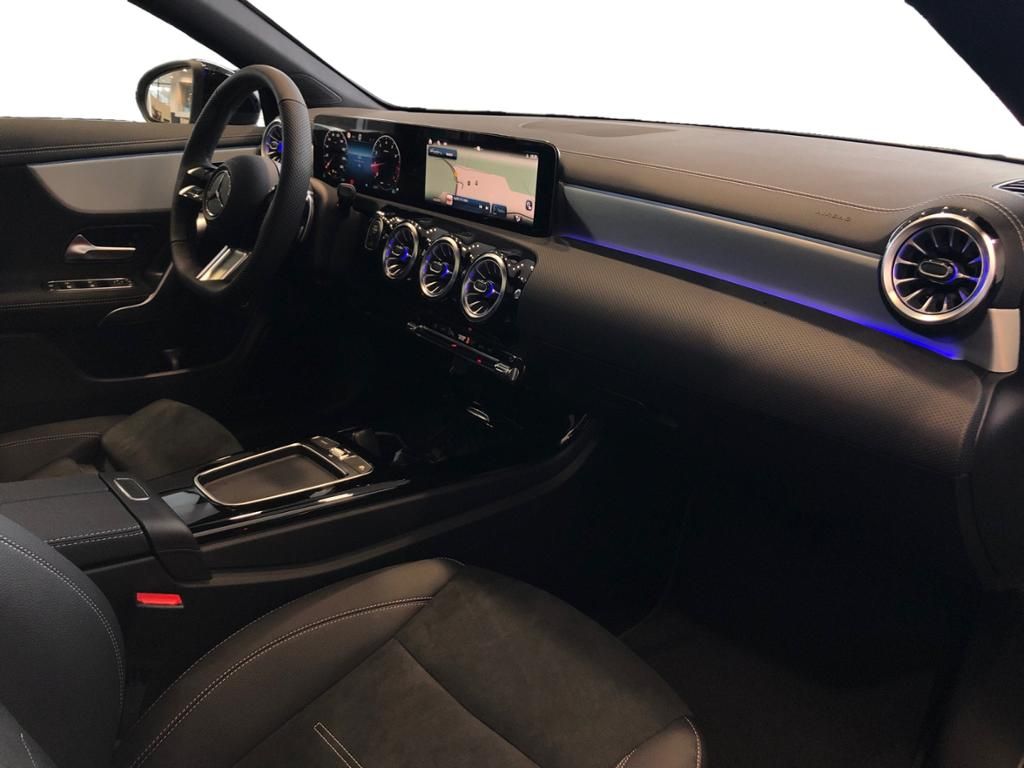 Mercedes-Benz CLA 180 Coupe AMG+ILS+MBUX+Night+AHK+Pano+SHD foto 4