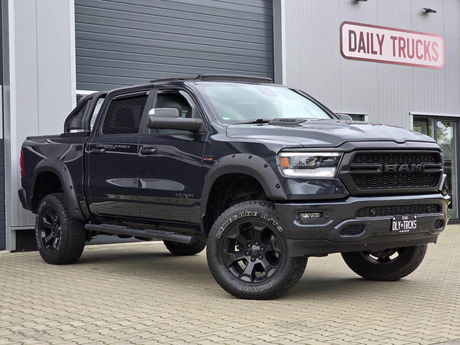 Dodge RAM 1500 5.7 4x4 Bighorn LED 6´´ Lift Rollbar