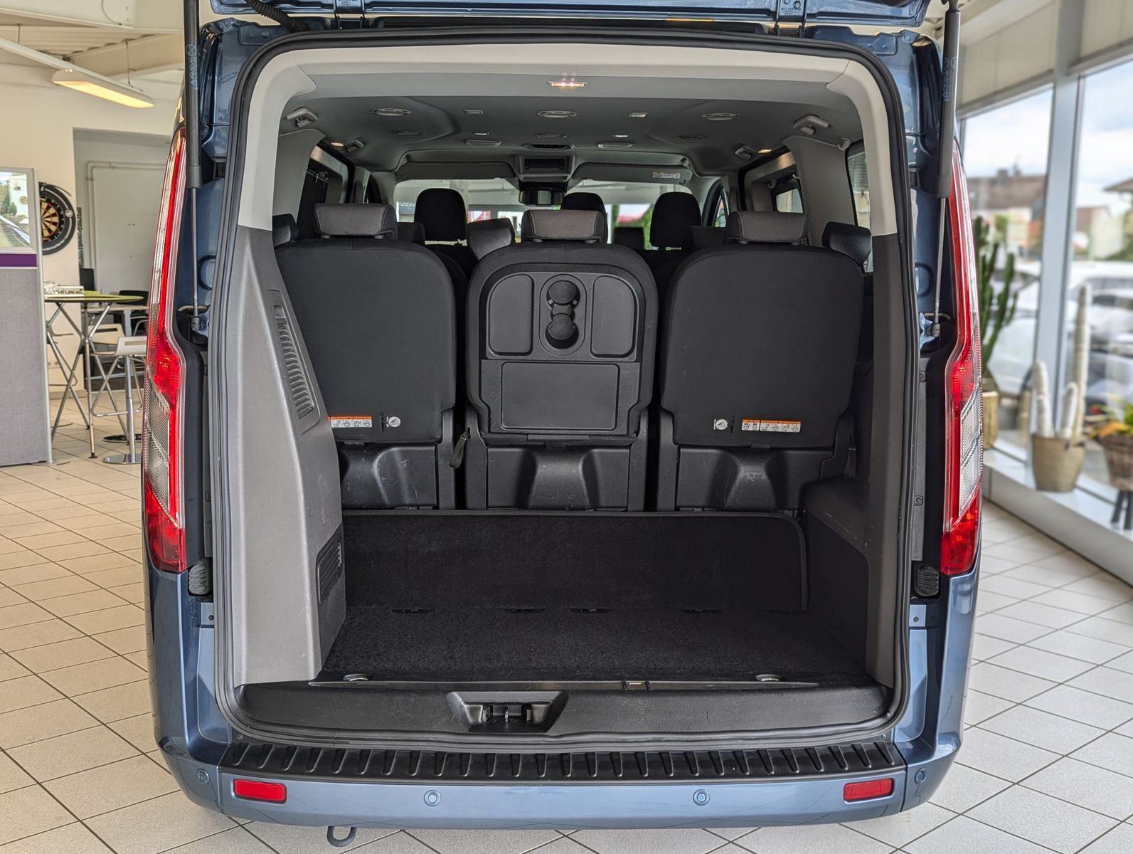 FORD Tourneo Custom 320 L1 Aut. Titanium-X 9-Sitz Xen - Image 19