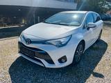 Toyota Avensis T2 - Toyota Avensis: 2.2