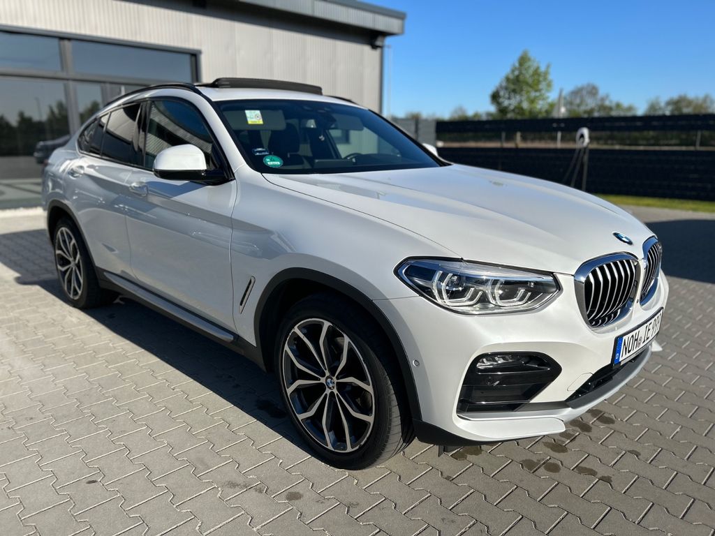 Image of BMW X4