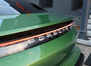 صورة مصغرة 12 لـ 2020 Porsche TAYCAN
