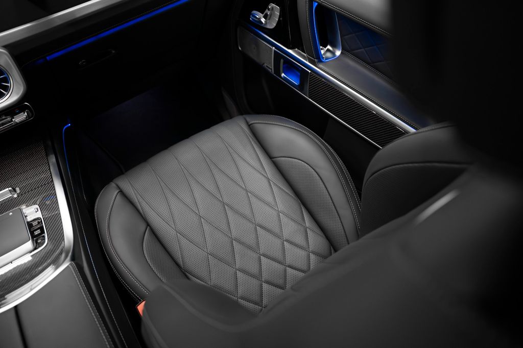 G 63 AMG BRABUS MAGNO GREY/BLACK CARBON - Bild 26