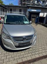 Volkswagen Routan - Volkswagen Routan aus 2009