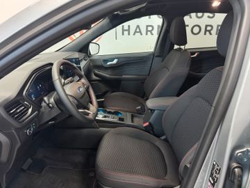 Fahrzeugverkauf 13 Ford Kuga ST-Line 1.5 AT AHK Navi Pano Kamera