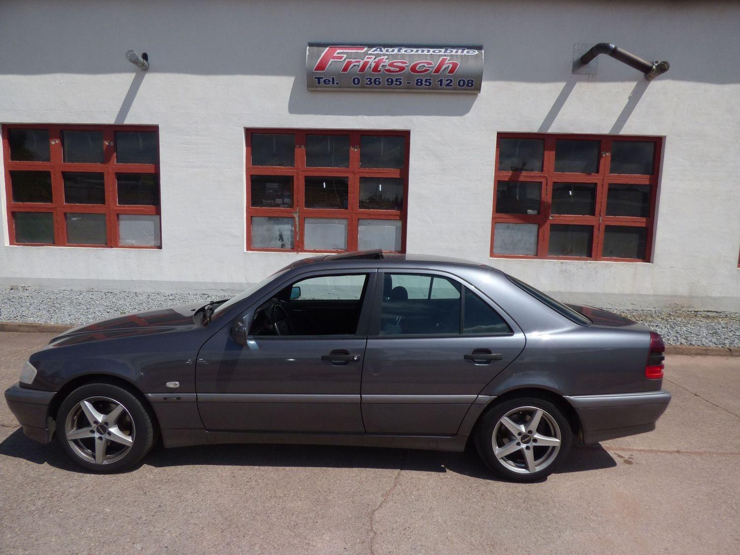 Mercedes-Benz C 200 Automatik 