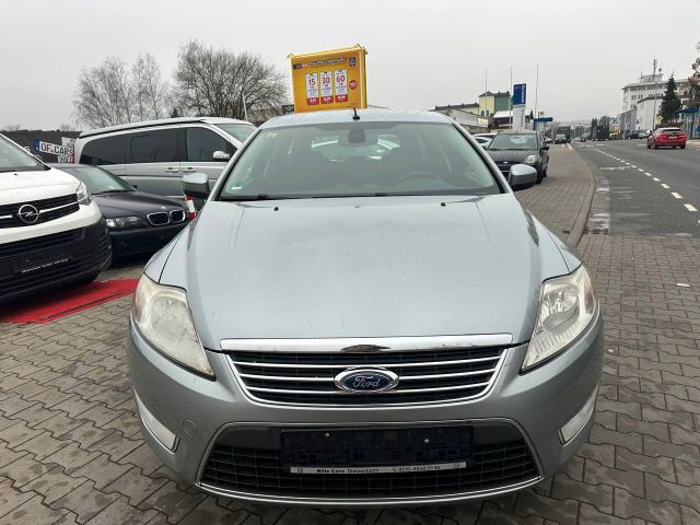 Ford Mondeo Turnier Ghia Automatik