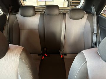 MYAUTOCENTER – Gebraucht- und Jahreswagen mit Werkstattservice in Pfaffenhofen Hyundai i20 *TÜV:828*KLIMA*TEMPO*CARPLAY*PDC*CAM*