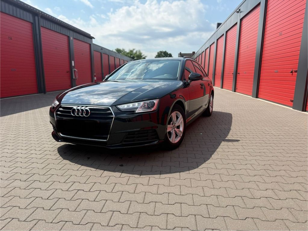 Image of Audi A4