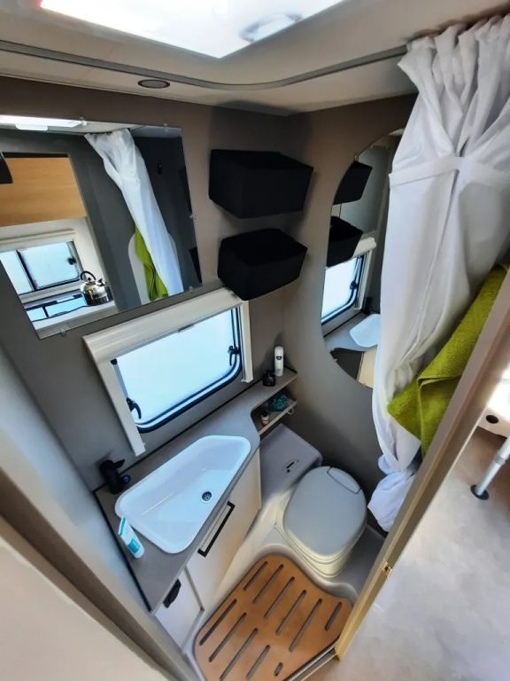 Fahrzeugabbildung LMC Sassino 460 E Verfüg./Sparen Sie 1.700,- €