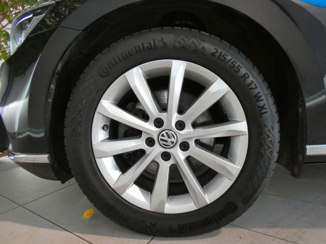 Passat Variant 2.0 TDI Elegance AHK NAVI MATRIX