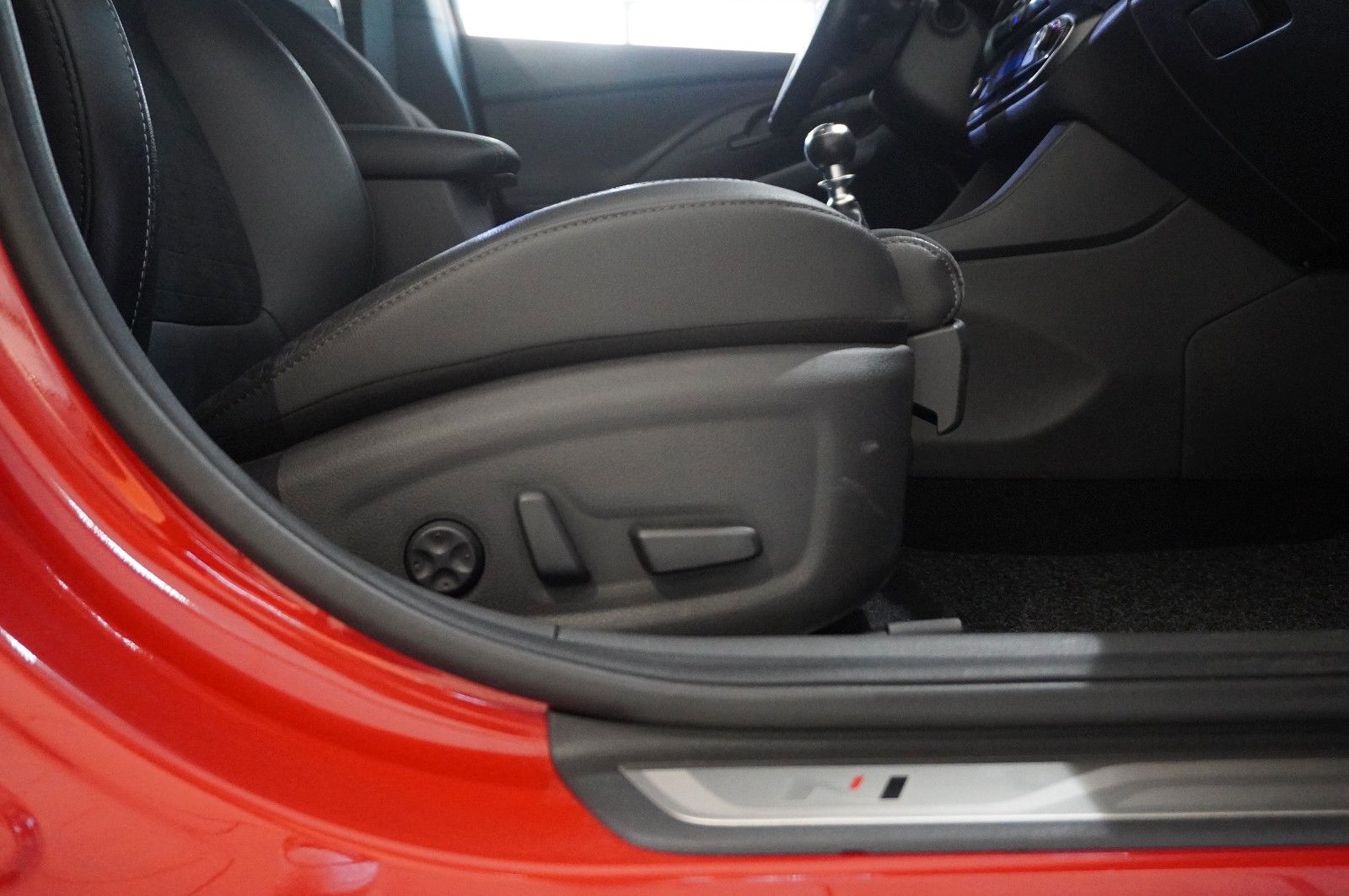 Fahrzeugabbildung Hyundai i30 N PERFORM. 2.0 T-GDI NAVI/LED/KAMERA/SPORT