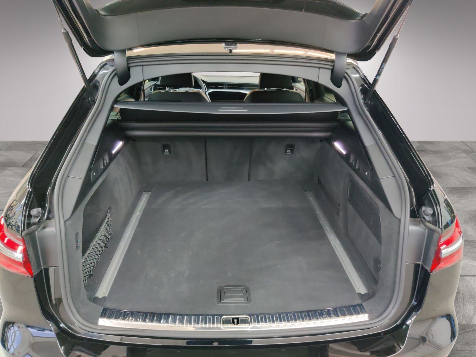 Audi S6 - Bild 15