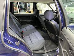 Fahrzeugabbildung BMW 316i Touring / 2. Hand Automatik Sitzheizung