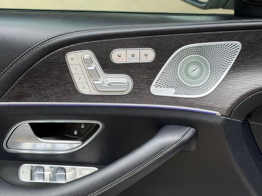 Mercedes-Benz GLS 400