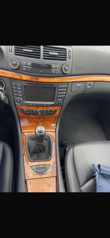Mercedes-Benz E 280