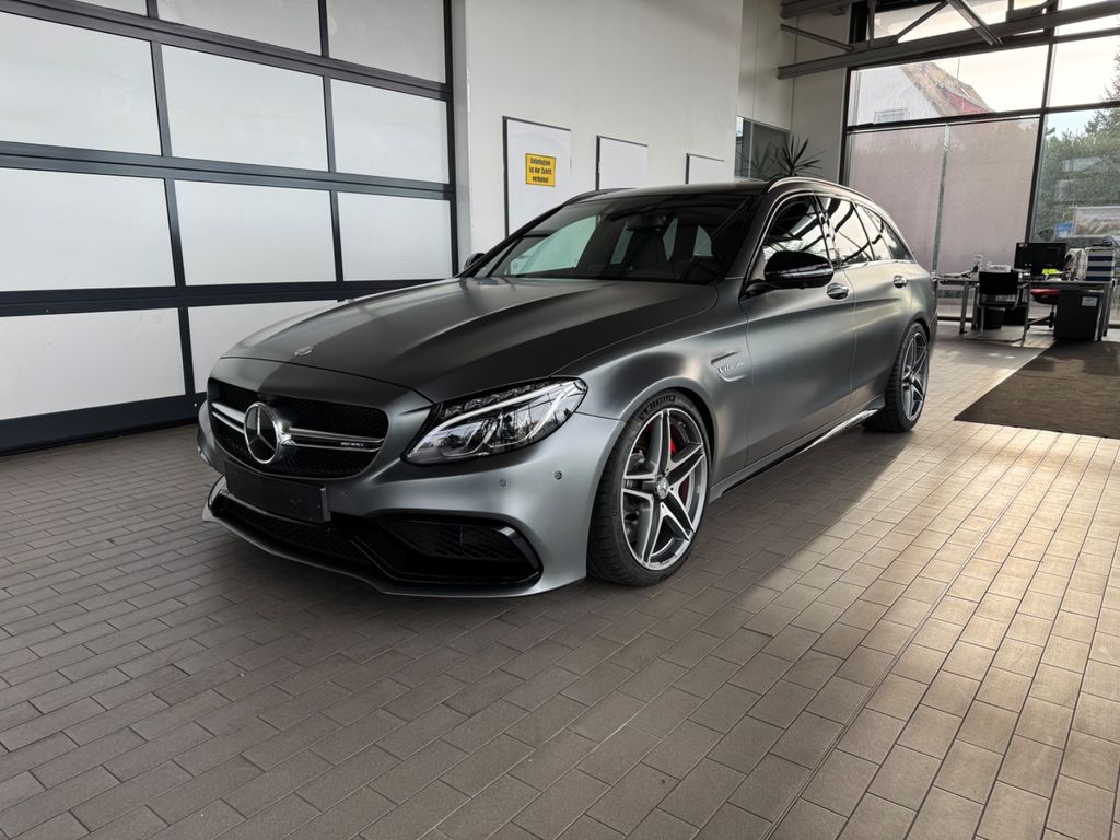 Image of Mercedes-Benz C 63 AMG