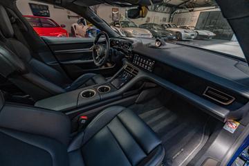 صورة مصغرة 38 لـ 2020 Porsche TAYCAN