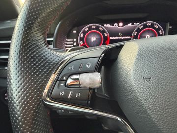 Skoda Scala Monte Carlo+AHK+LED+Pano+App+4xShz