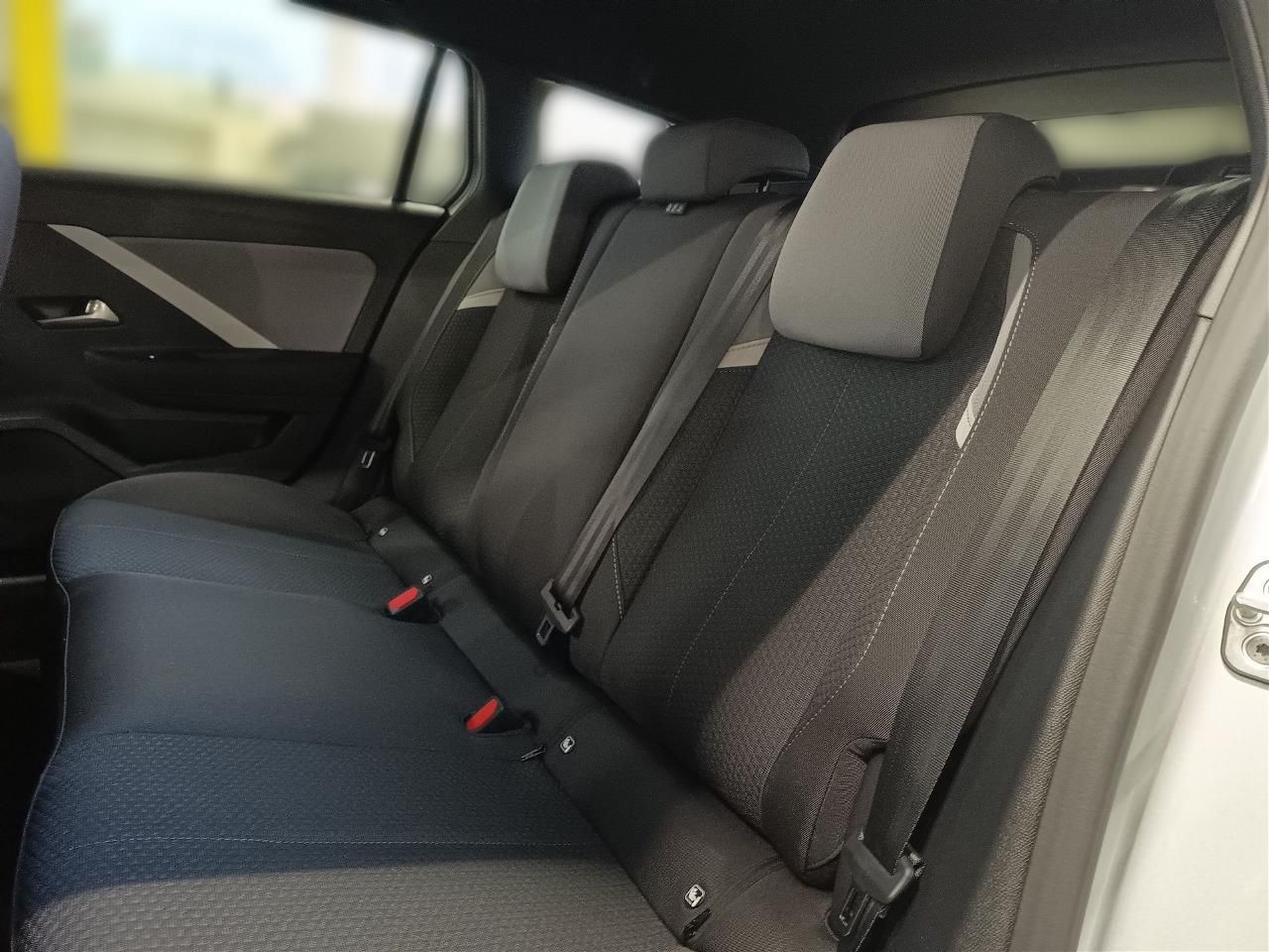 Fahrzeugabbildung Opel Astra ST Edition Electric+Alarmanlage+PDC