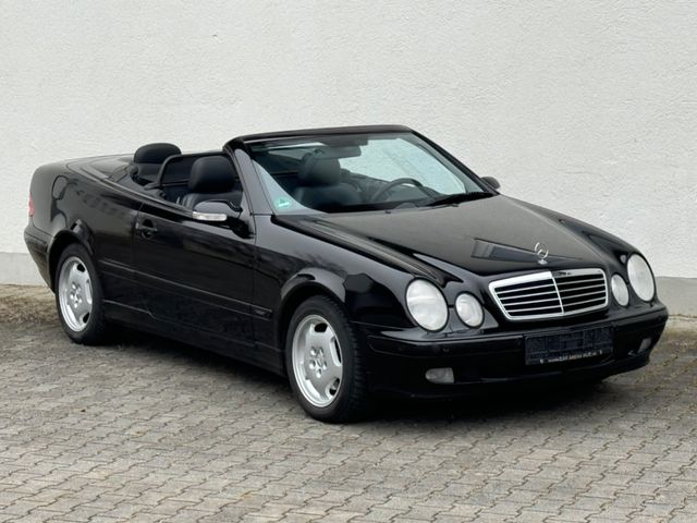 Mercedes-Benz CLK 230 KOMPRESSOR EVO AVANTGARDE~XENON~LEDER