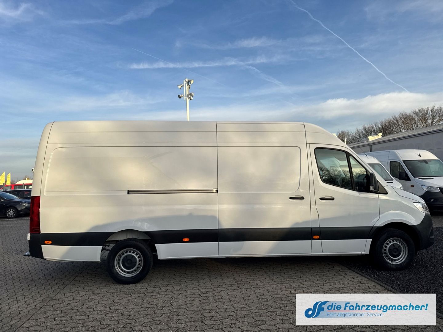 Fahrzeugabbildung Mercedes-Benz Sprinter III Kasten RWD AWD 317 CDI L3 L4 AHK D