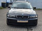 BMW 320 Baureihe 3 Touring 320i - BMW 320 aus 2004: Kombi, 320i