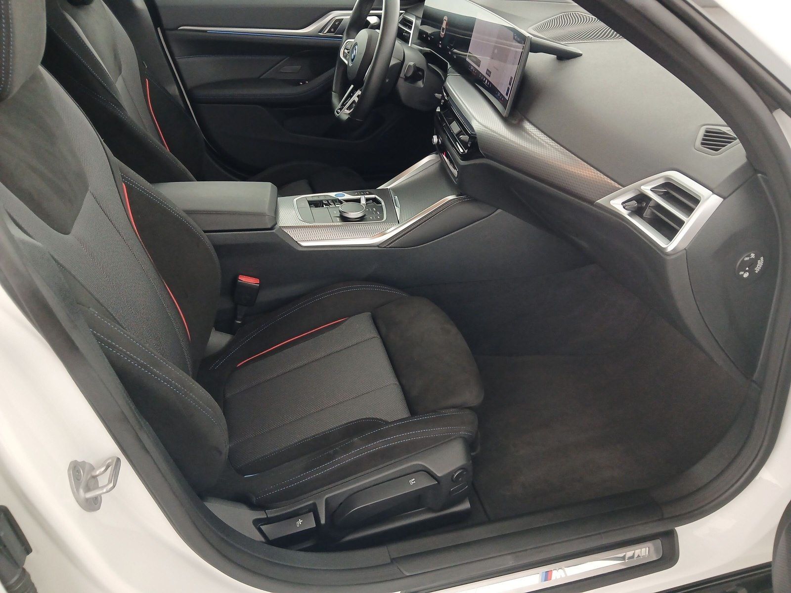 BMW i4 - Bild 9