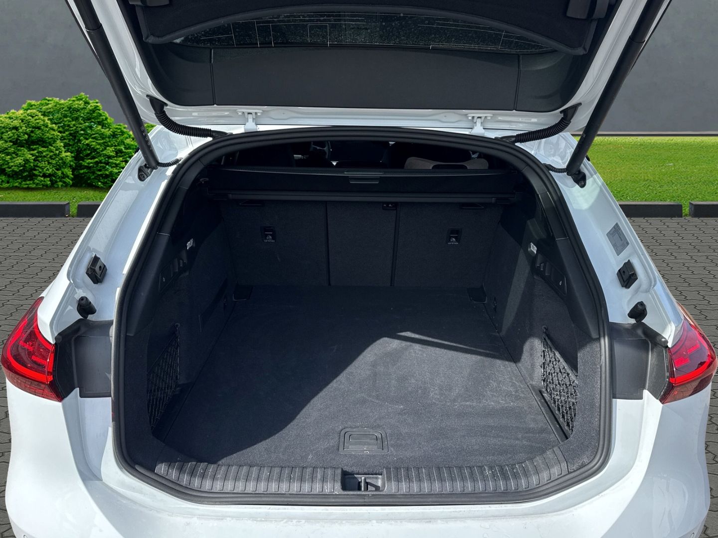 S6 Avant quattro Luftfederung AD StandHZG Navi L