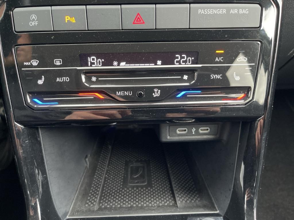 Volkswagen T-Cross 1.0 TSI Life Navi LED ACC SHZ VirtCo IQ., миниатюра 21